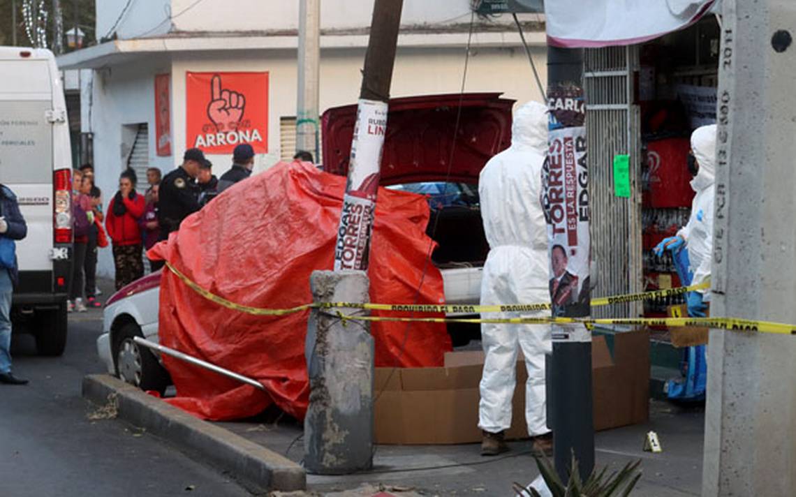 Taxista atropella y mata a su esposa durante la reparación de su taxi